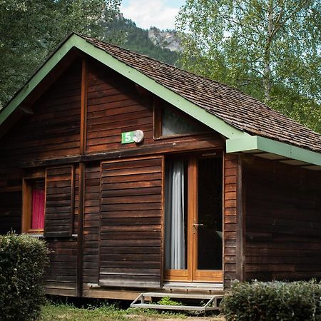Camping Le Pre Morjal Ispagnac Buitenkant foto